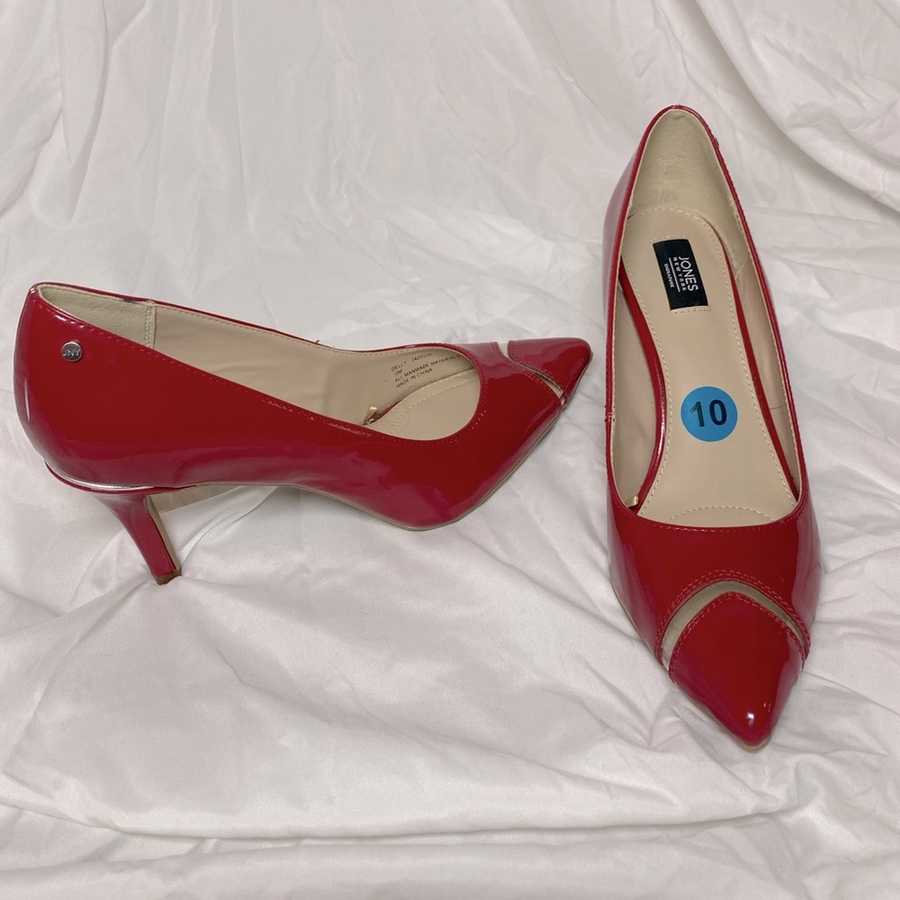 Peep toe red heel